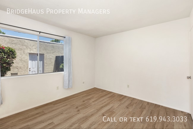Building Photo - 7831 Rancho Fanita Dr