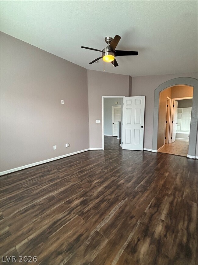 Building Photo - 8840 Roping Rodeo Ave