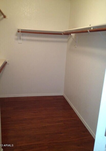 Building Photo - 143 W Smoke Tree Rd