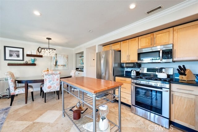 Building Photo - 174 Cliff Dr