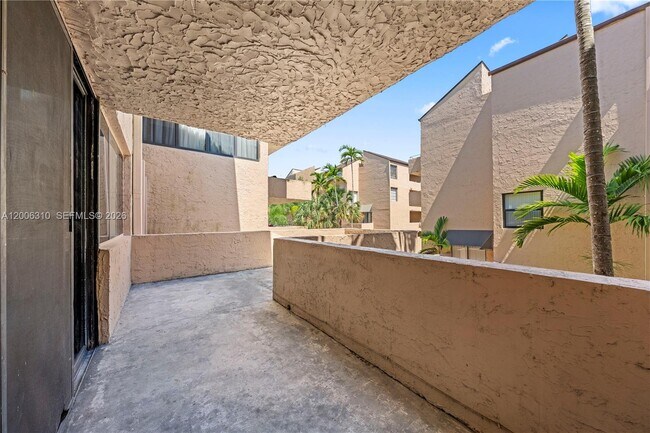 Building Photo - 10500 SW 108th Ave