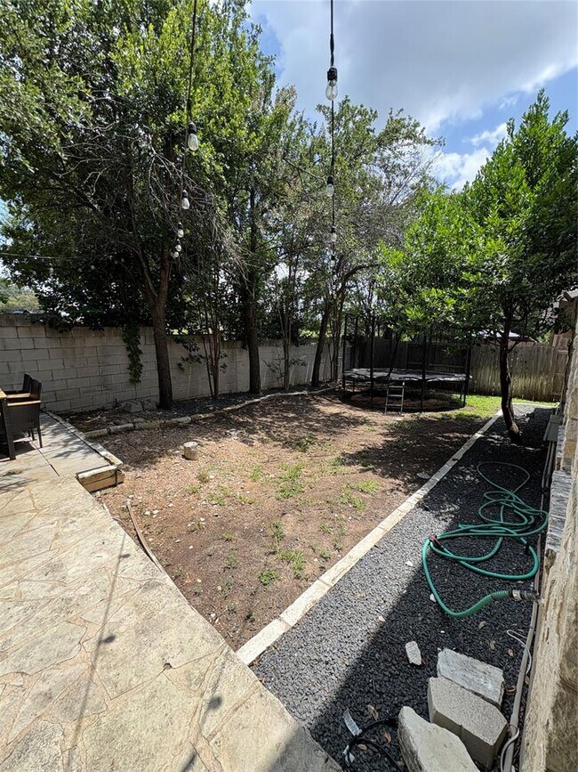 Building Photo - 2133 Westfalian Trail