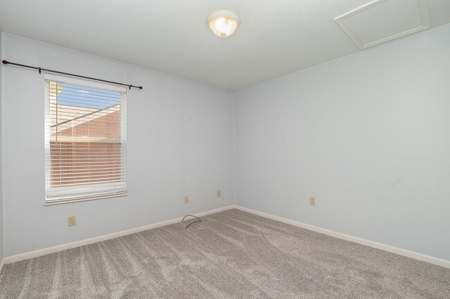 Building Photo - 7393 Maybury Ct