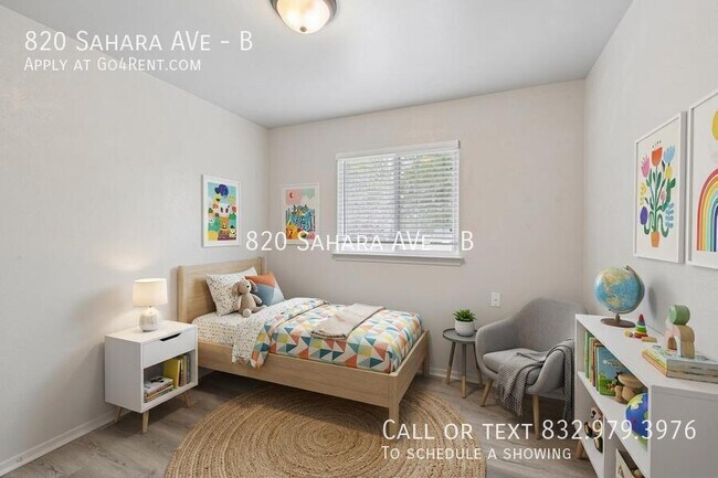 Building Photo - 820 Sahara Ave