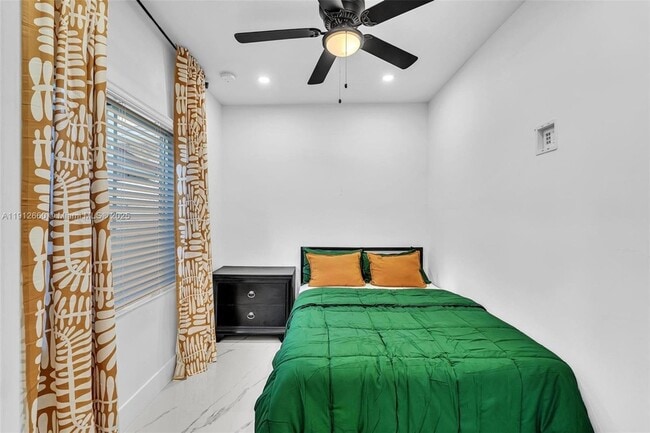 Building Photo - 797 NW 35th St