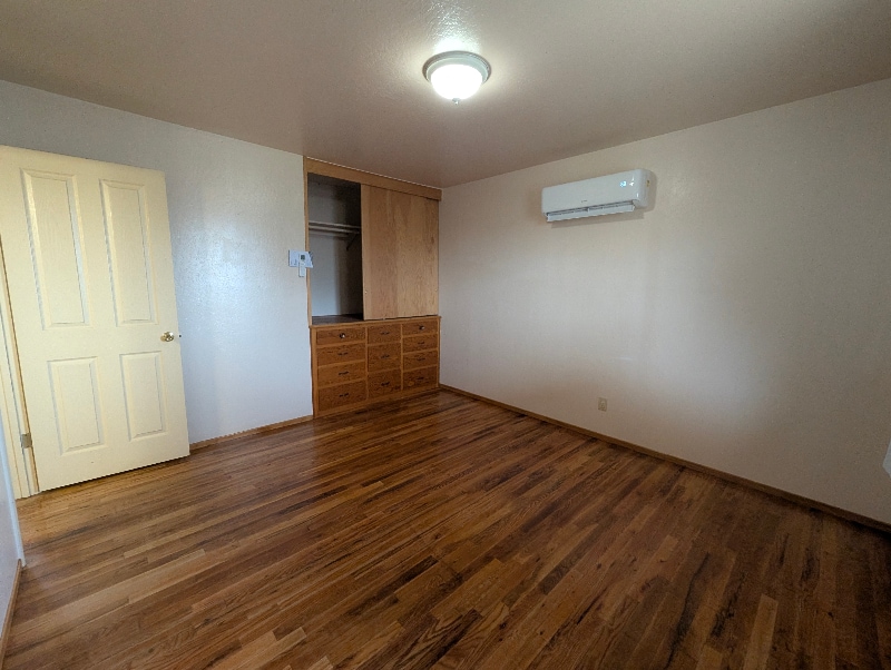 Building Photo - 1052 Thermalito Ave