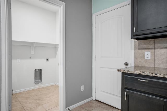 Building Photo - 8457 Comanche Springs Dr