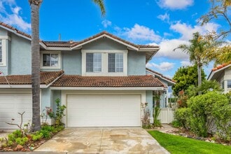 Building Photo - Stunning Home for Rent in Tierra Mesa, Sorrento Valley