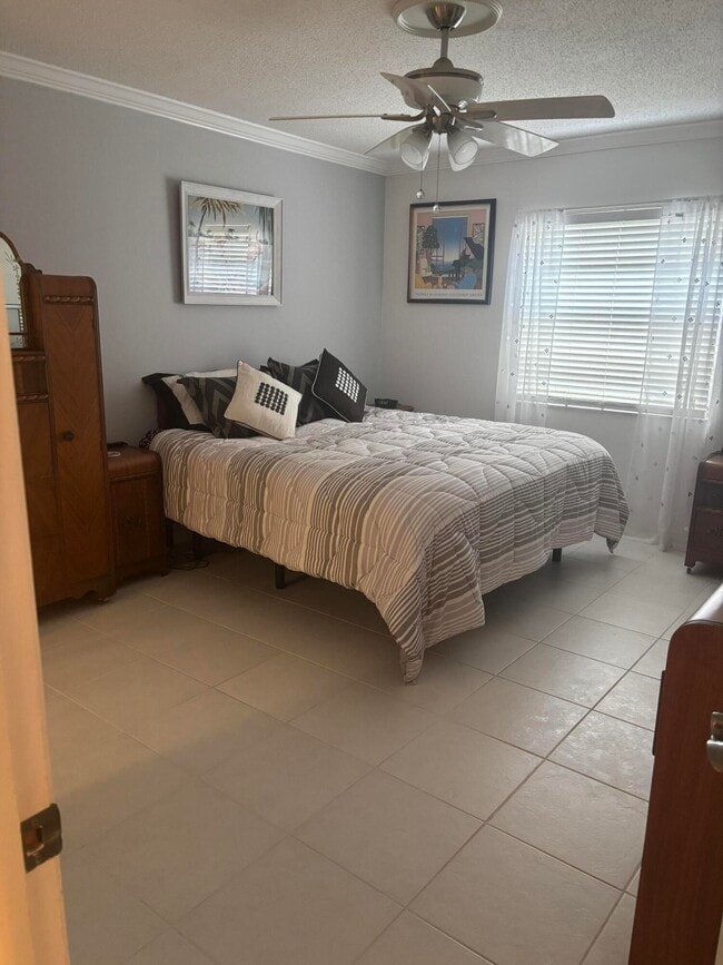 Building Photo - 8608 Bella Vista Dr