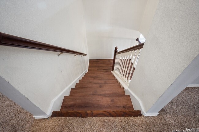 Building Photo - 207 Verde Ridge
