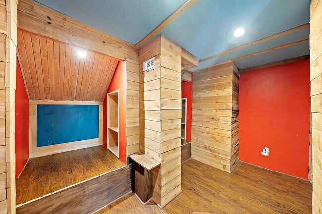 Building Photo - 28915 Crested Butte Dr