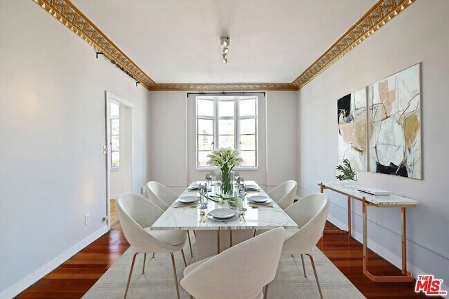 Building Photo - 1314 Hayworth Ave