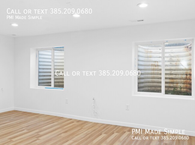 Building Photo - 7791 N Windhover Rd
