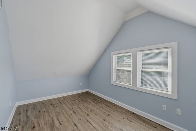 Building Photo - 161 Broughton Ave