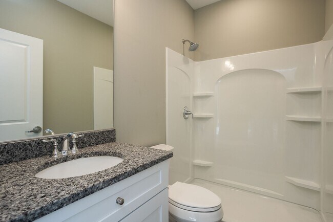 Building Photo - 1000 US-1