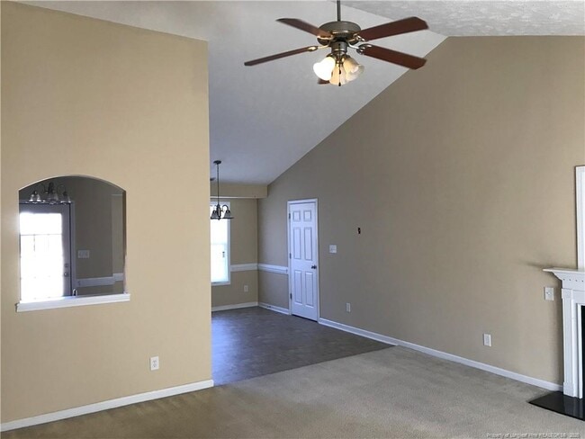 Building Photo - 162 Andes Dr