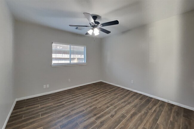 Building Photo - 21023 La Arbre Ln
