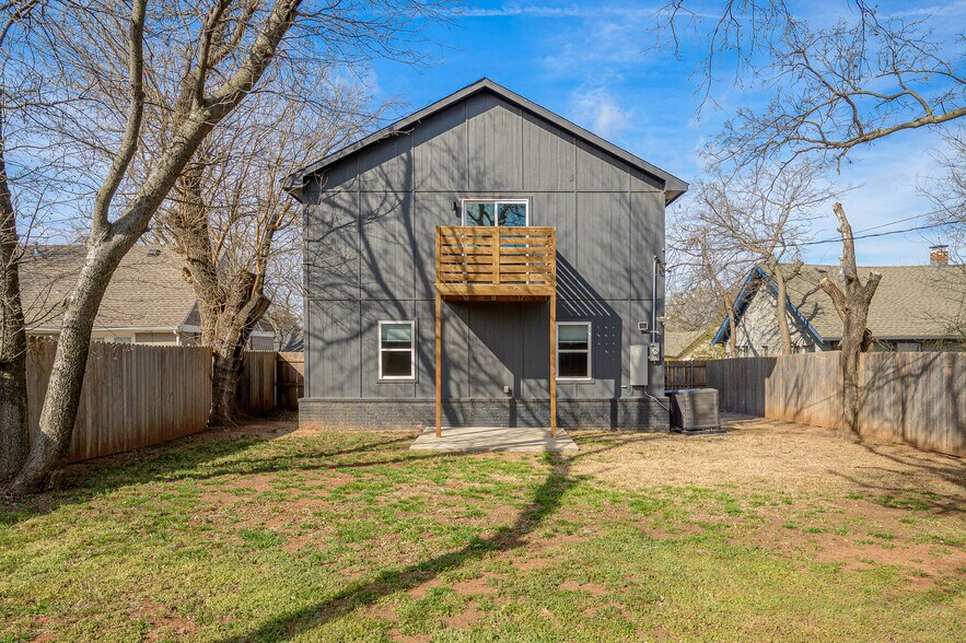 Building Photo - 4330 Granger St