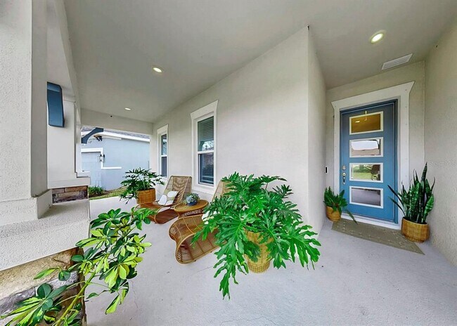 Building Photo - 5407 Del Coronado Dr