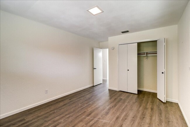 Building Photo - 5530 Tahoe Cir