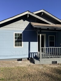 Building Photo - 713 Martin Luther King Jr Dr