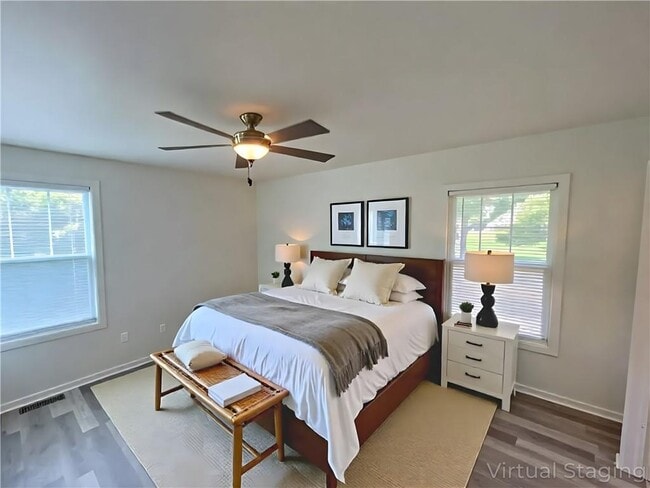 Building Photo - 246 Pinetree Cir