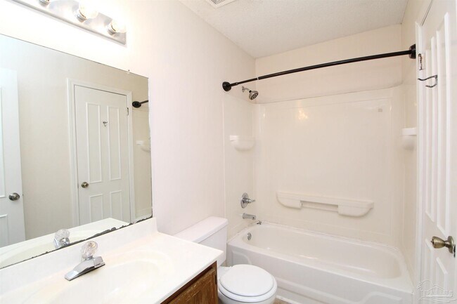 Building Photo - 10150 Vixen Pl