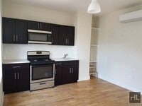 Building Photo - KINGSLAND AVENUE