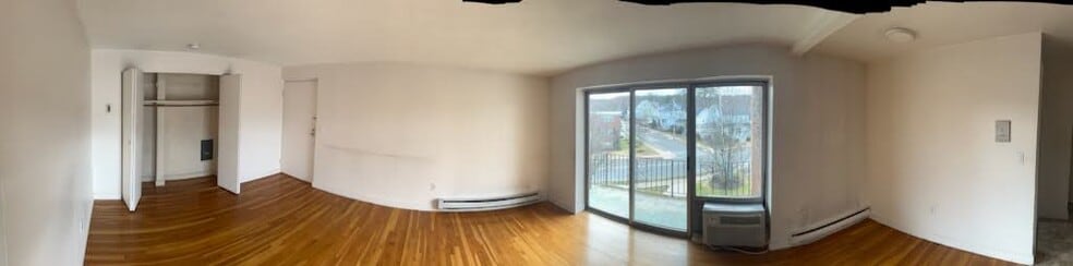 Building Photo - 189 W Wyoming Ave