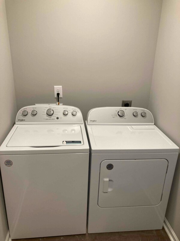 Building Photo - 22045 Spidel Wy