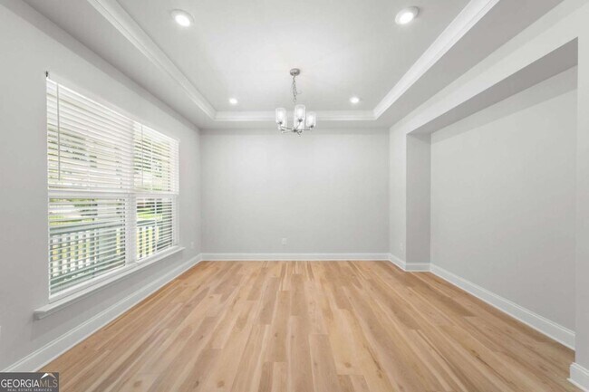Building Photo - 96 Fairway Dr