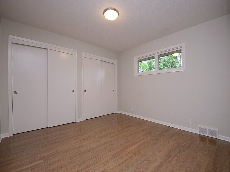 Building Photo - 3334 S 82nd St