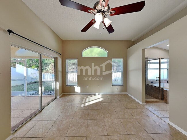 Building Photo - 12061 Winding Woods Way