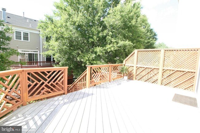 Building Photo - 10137 Treble Ct