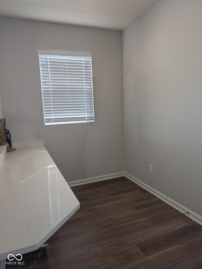 Building Photo - 6862 Sable Point Dr