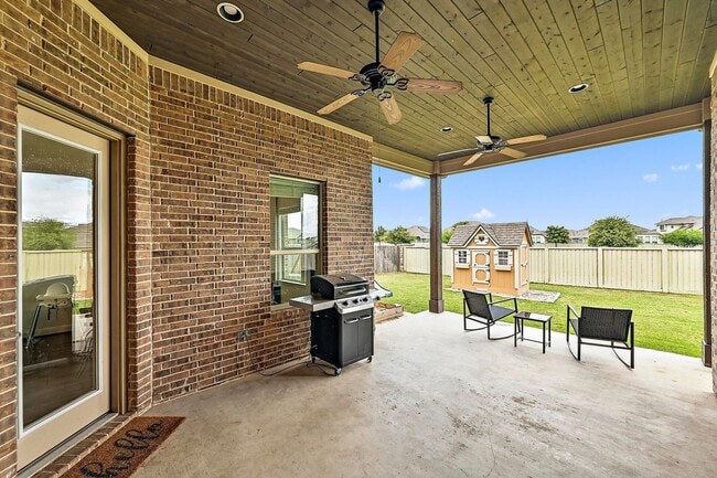 Building Photo - Retreat to Luxury in One of Santa Rita Ran...