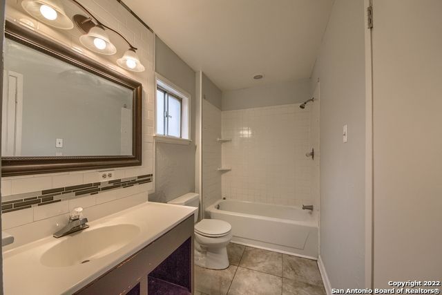 Building Photo - 7733 Dry Canyon Trail