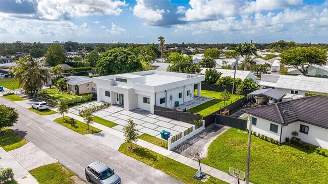 Building Photo - 11450 SW 59th Terrace