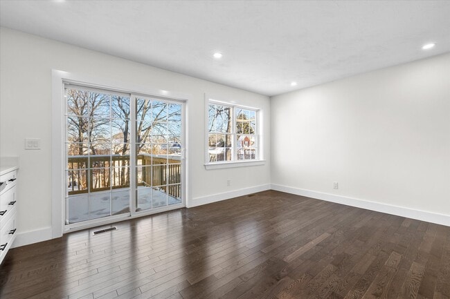 Interior Photo - 89 Boston Avenue