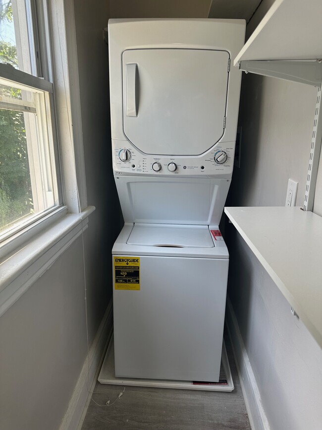 New Washer & Dryer In Unit - 185 Wilson St