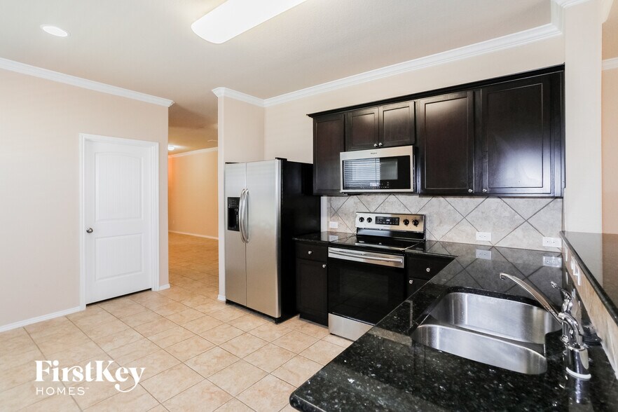 Building Photo - 14113 Zavala Trail