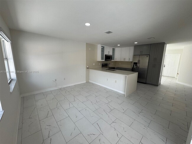 Building Photo - 11237 SW 246th St