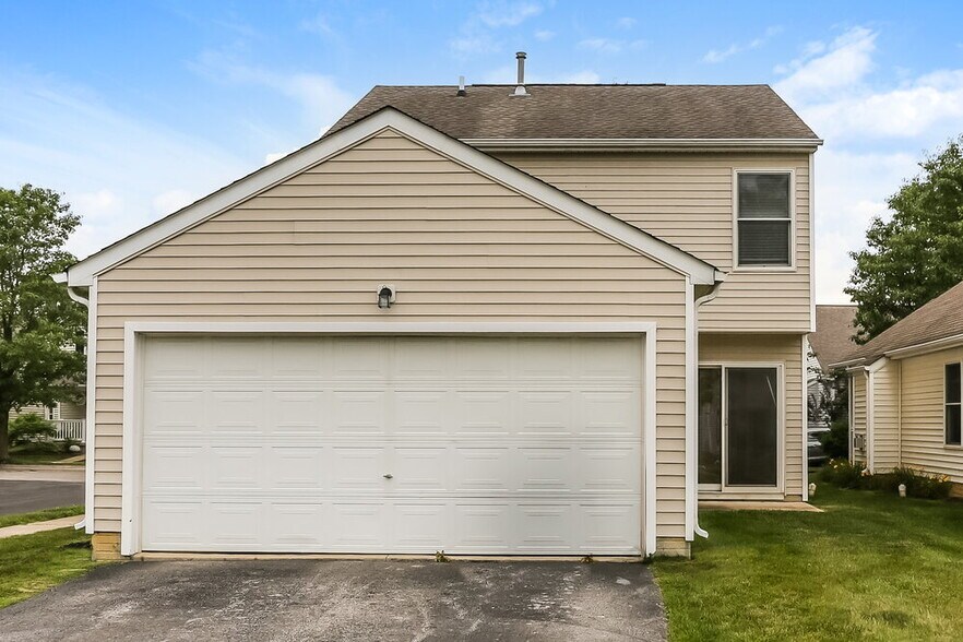 Building Photo - 8736 Arrowtip Ln