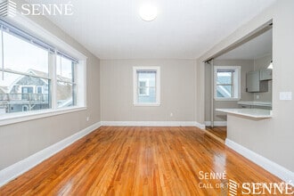 Building Photo - 465 Broadway-11