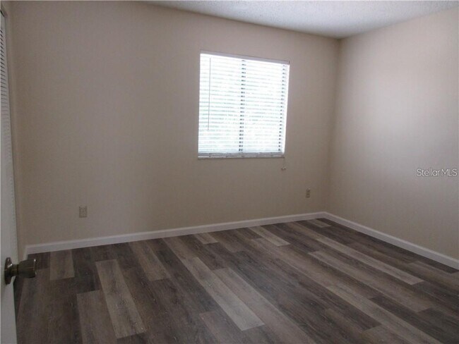 Building Photo - 111 Michelle Ln