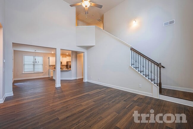 Building Photo - 406 Curlin Ct