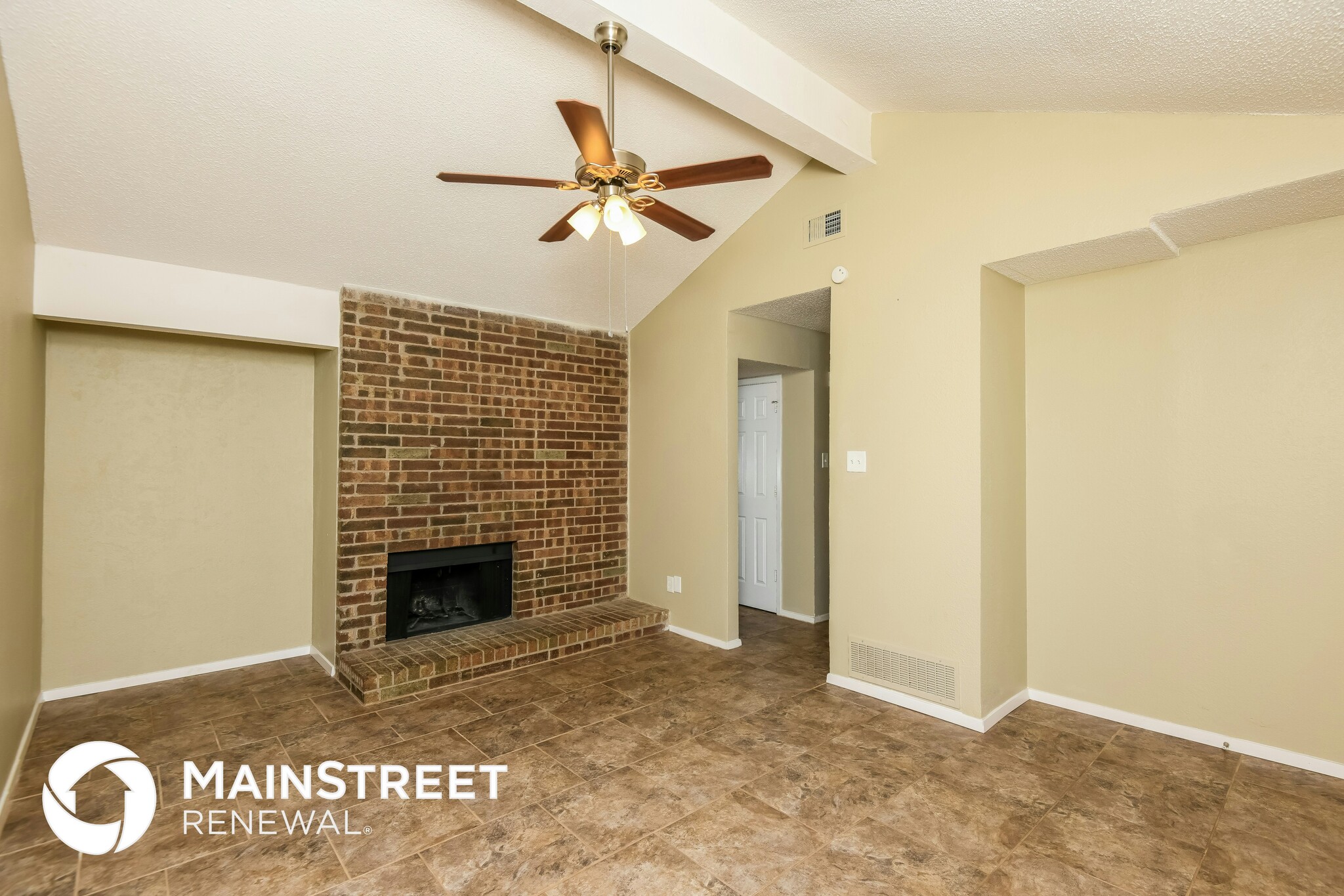 Building Photo - 6407 Woods Edge Dr