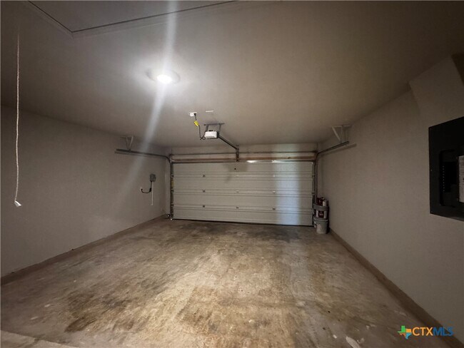 Building Photo - 1010 Prairie Clover Rd