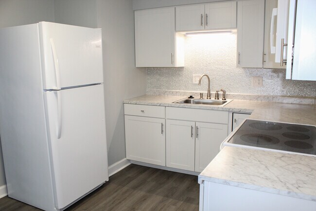 Building Photo - 178 175th Ave E