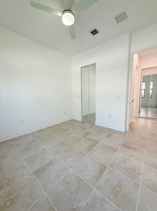 Building Photo - 14572 White Jade Terrace